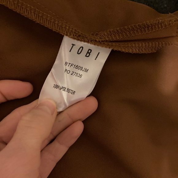 NWT Deep V Neck Top - Picture 7 of 8